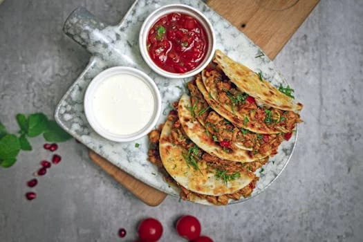 chicken quesadilla with peppers and onions